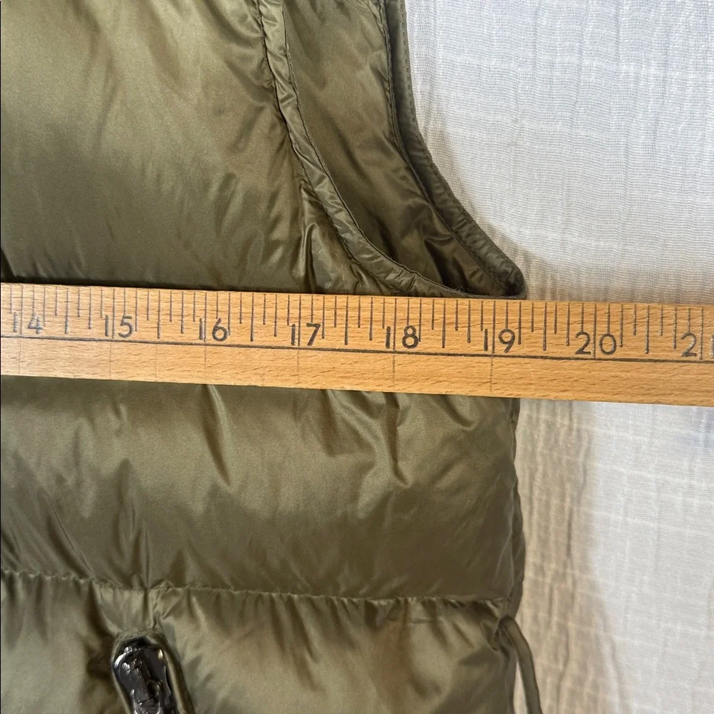 Olive Green Down-Filled Long Puffer Vest Size 2 |‎ Asymmetrical Zip Quilted Vest - Picture 13 of 15